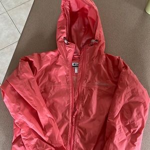 Women’s Columbia hooded raincoat